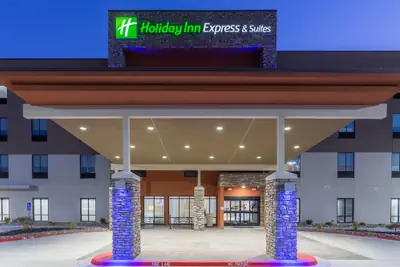 Photo 2 - Holiday Inn Express & Suites Kearney by IHG