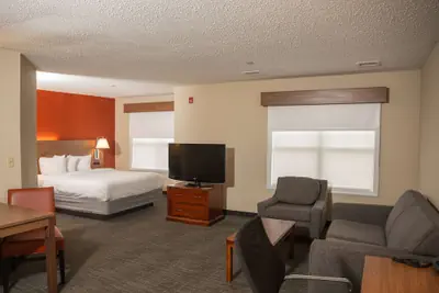 Photo 4 - Hawthorn Suites BY Wyndham Erie