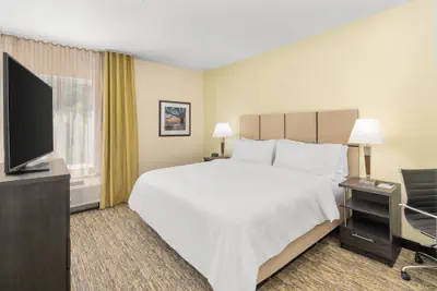 Photo 3 - Candlewood Suites Newnan - Atlanta SW by IHG