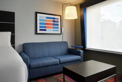 Photo 4 - Holiday Inn Express & Suites Brunswick by IHG