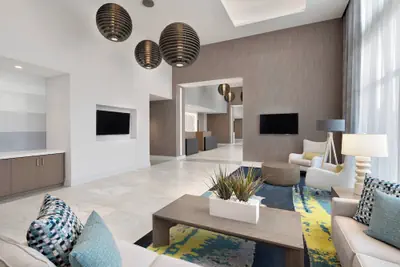Photo 4 - Courtyard by Marriott Delray Beach
