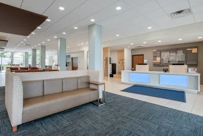 Photo 3 - Holiday Inn Express & Suites Ruskin by IHG