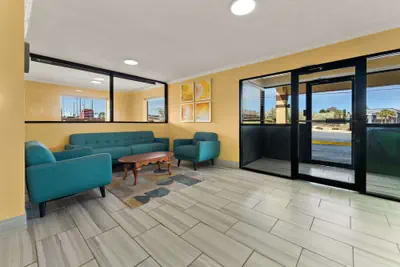 Photo 3 - Quality Inn & Suites Dublin