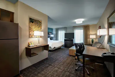 Photo 4 - Staybridge Suites Holland by IHG