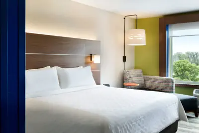 Photo 3 - Holiday Inn Express & Suites Warsaw - E Center by IHG