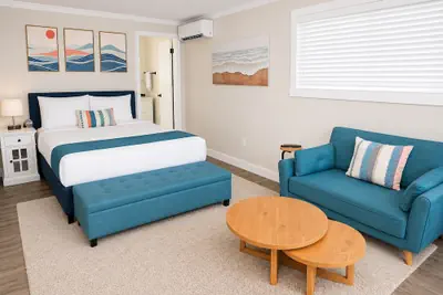 Photo 2 - Coronado Inn