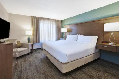 Photo 4 - 1 King Bed 1 Bedroom Suite Nonsmoking