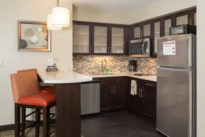 Photo 2 - 1 Bdrm Suite 2 Bed Other Nonsmoking