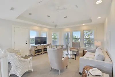 Photo 2 - VH | Harris | 3BR