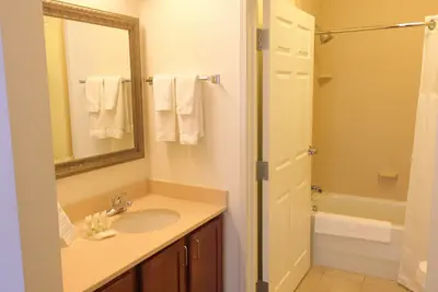 Photo 5 - 1 Bdrm 2 Dbl Mobility Access Tub Nosmk