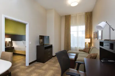 Photo 2 - 1 Bdrm Suite 2 Bed Other Nonsmoking