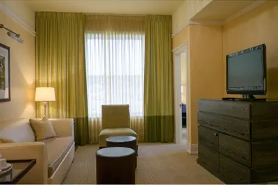 Photo 2 - PS | Premier Suite King