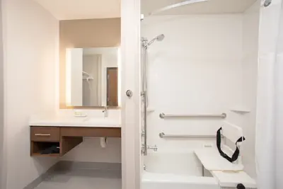 Photo 3 - Studio Ste 1Kng Hear Access Tub Nosmk