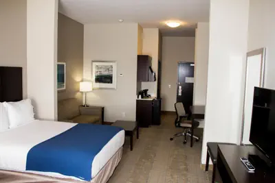 Photo 4 - Holiday Inn Express and Suites Sikeston by IHG