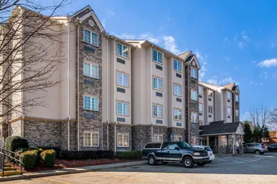 Photo 2 - Motel 6-Canton, GA