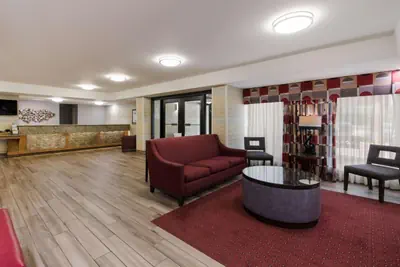 Photo 2 - Best Western Holiday Lodge