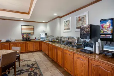 Photo 5 - Best Western Plus Capital Inn