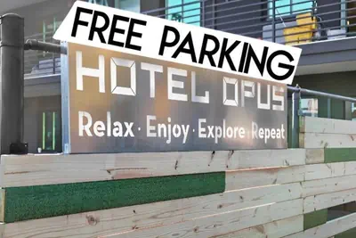 Photo 3 - Hotel OPUS Bronx Near Bay Plaza Mall