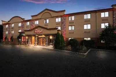 Photo 4 - Red Roof Inn Fairfield