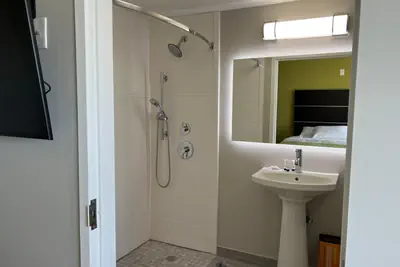 Photo 3 - Hotel Weston