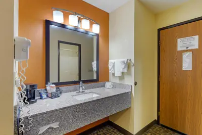 Photo 2 - Quality Inn Wooster