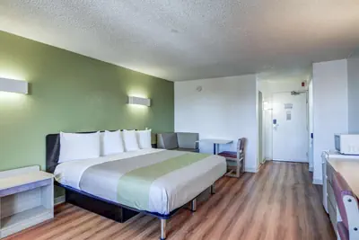 Photo 2 - Motel 6-Greenwood Village, CO - Denver - South Tech Center
