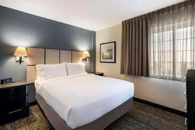 Photo 3 - Sonesta Simply Suites Atlanta Gwinnett Place