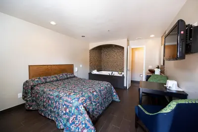 Photo 3 - Post Road Inn Motel