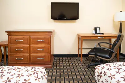 Photo 4 - Mt. Rose Hotel