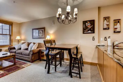 Photo 5 - The Springs Condominiums by Vail Resorts