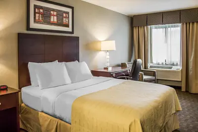 Photo 2 - Quality Inn Cambridge
