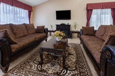 Photo 3 - Baymont by Wyndham Perrysburg-Toledo