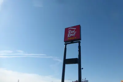 Photo 2 - Red Roof Inn Bourbonnais