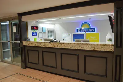 Photo 5 - Days Inn by Wyndham Marietta-Atlanta-Delk Road