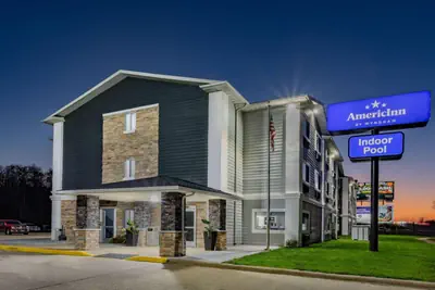 Photo 3 - AmericInn by Wyndham Quincy