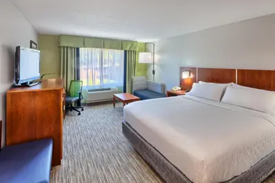 Photo 5 - Holiday Inn Express Hotel & Suites Wake Forest - Raleigh North by IHG