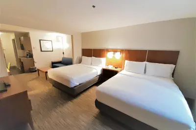 Photo 4 - Holiday Inn Express Hotel & Suites Wake Forest - Raleigh North by IHG