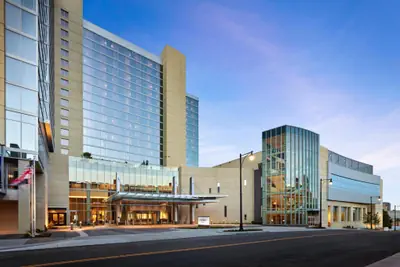 Photo 3 - Loews Kansas City