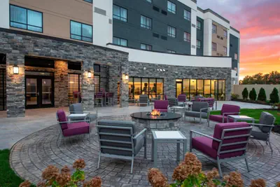 Photo 5 - Courtyard by Marriott Cleveland Elyria