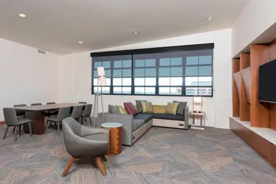 Photo 5 - Courtyard by Marriott Waterloo Cedar Falls