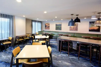 Photo 5 - Fairfield Inn Greensboro Airport