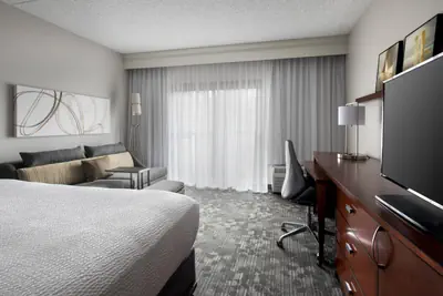 Photo 4 - Courtyard by Marriott Lincroft Red Bank