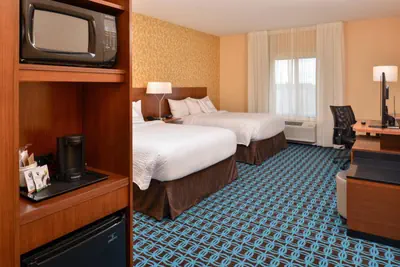 Photo 3 - Fairfield Inn & Suites by Marriott Warrensburg
