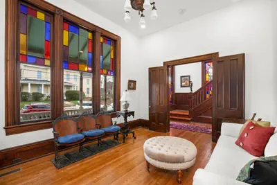 Photo 3 - Summit Street Inns
