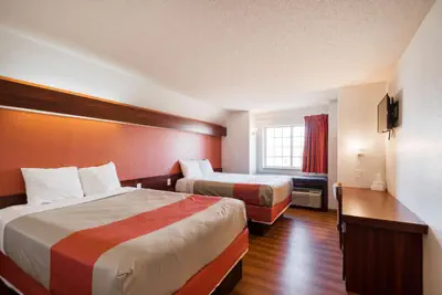 Photo 4 - Motel 6-Olathe, KS