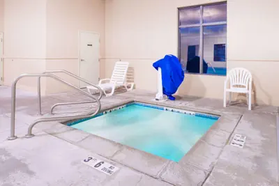 Photo 4 - Super 8 by Wyndham Columbia East