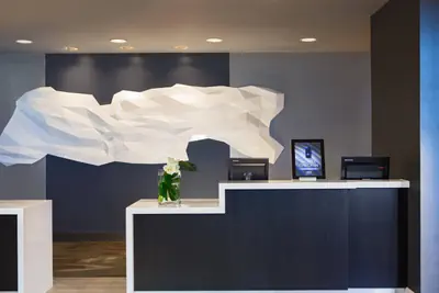 Photo 2 - Renaissance Chicago O'Hare Suites Hotel