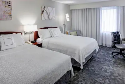 Photo 5 - Courtyard by Marriott Wichita East