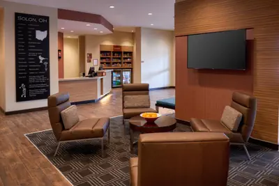 Photo 3 - TownePlace Suites by Marriott Cleveland Solon