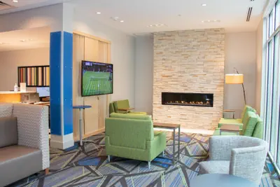 Photo 5 - Holiday Inn Express & Suites Tuscaloosa East by IHG
